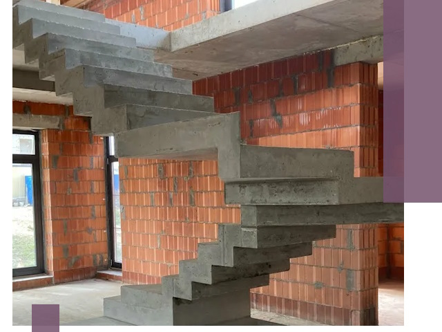 Изготовление бетонных лестниц под ключ в Геленджике