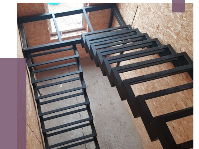 Демонтаж лестниц на металлокаркасе в Геленджике от 7484 руб. за м²