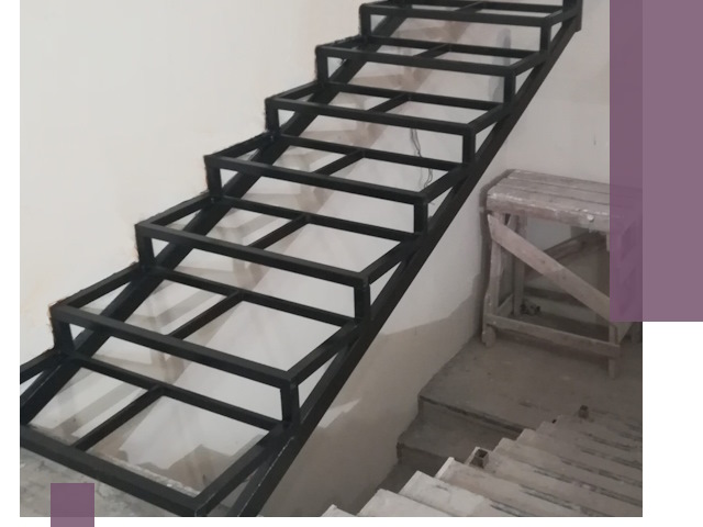 Демонтаж лестниц на металлокаркасе в Геленджике: быстрый вывоз и разбор