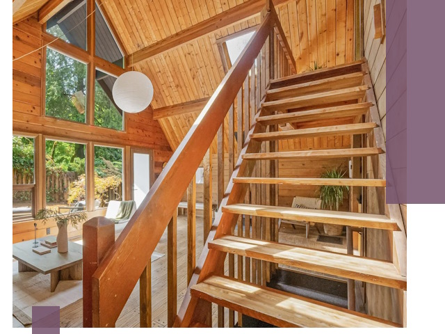 Лестницы для дачи под ключ в Геленджике — изготовление и монтаж