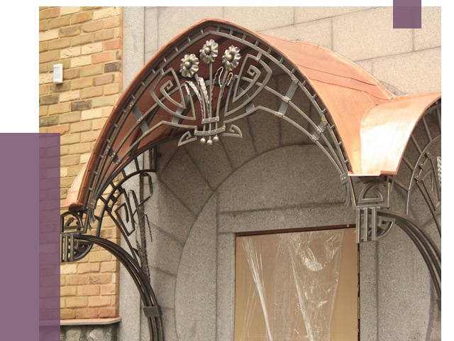 Арочные козырьки в Геленджике от 14811 руб. 