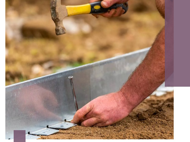 Монтаж металлических бордюров в Геленджике быстро и качественно